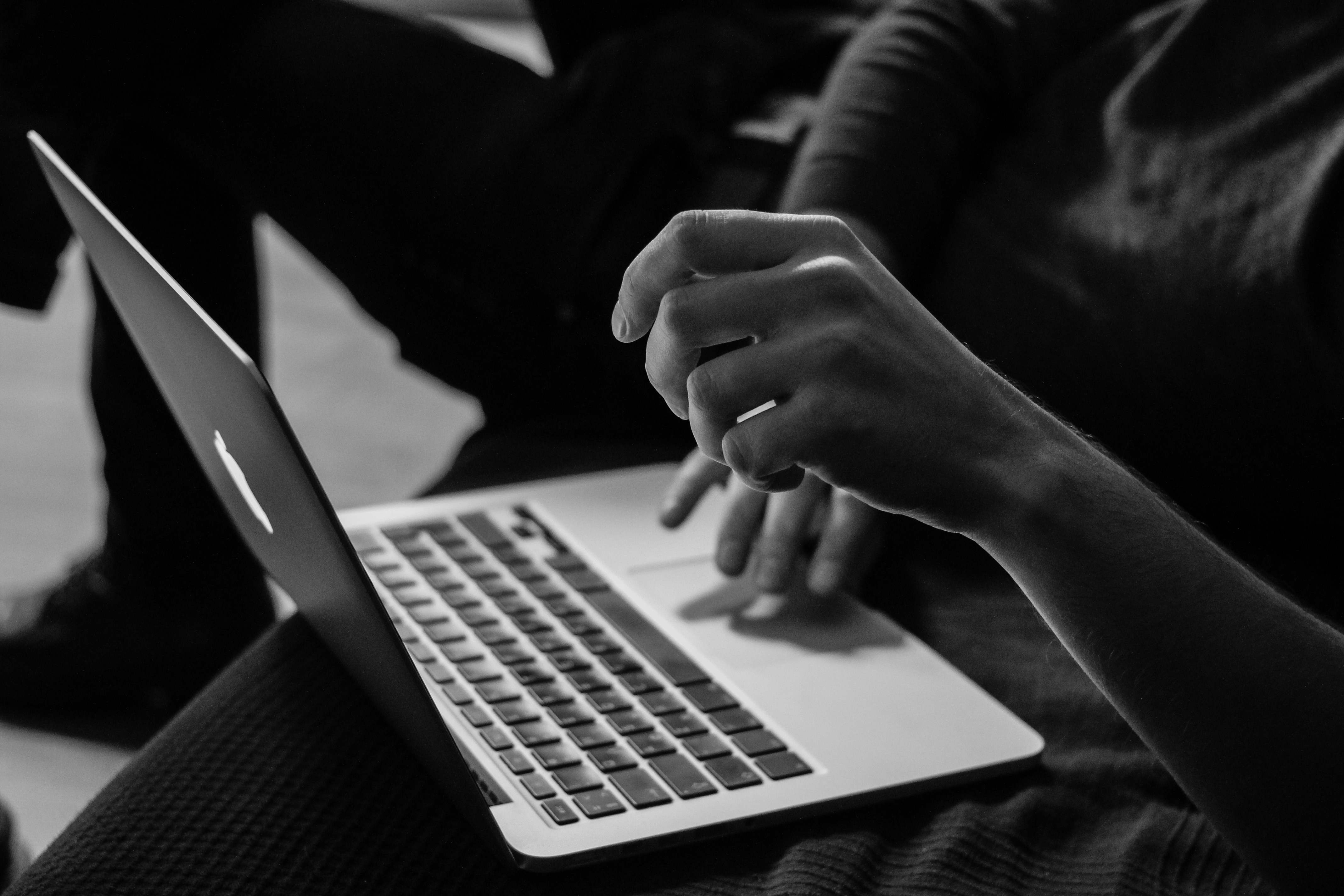 ВТБ запустил онлайн-выдачу банковских гарантий на платформе YoFin