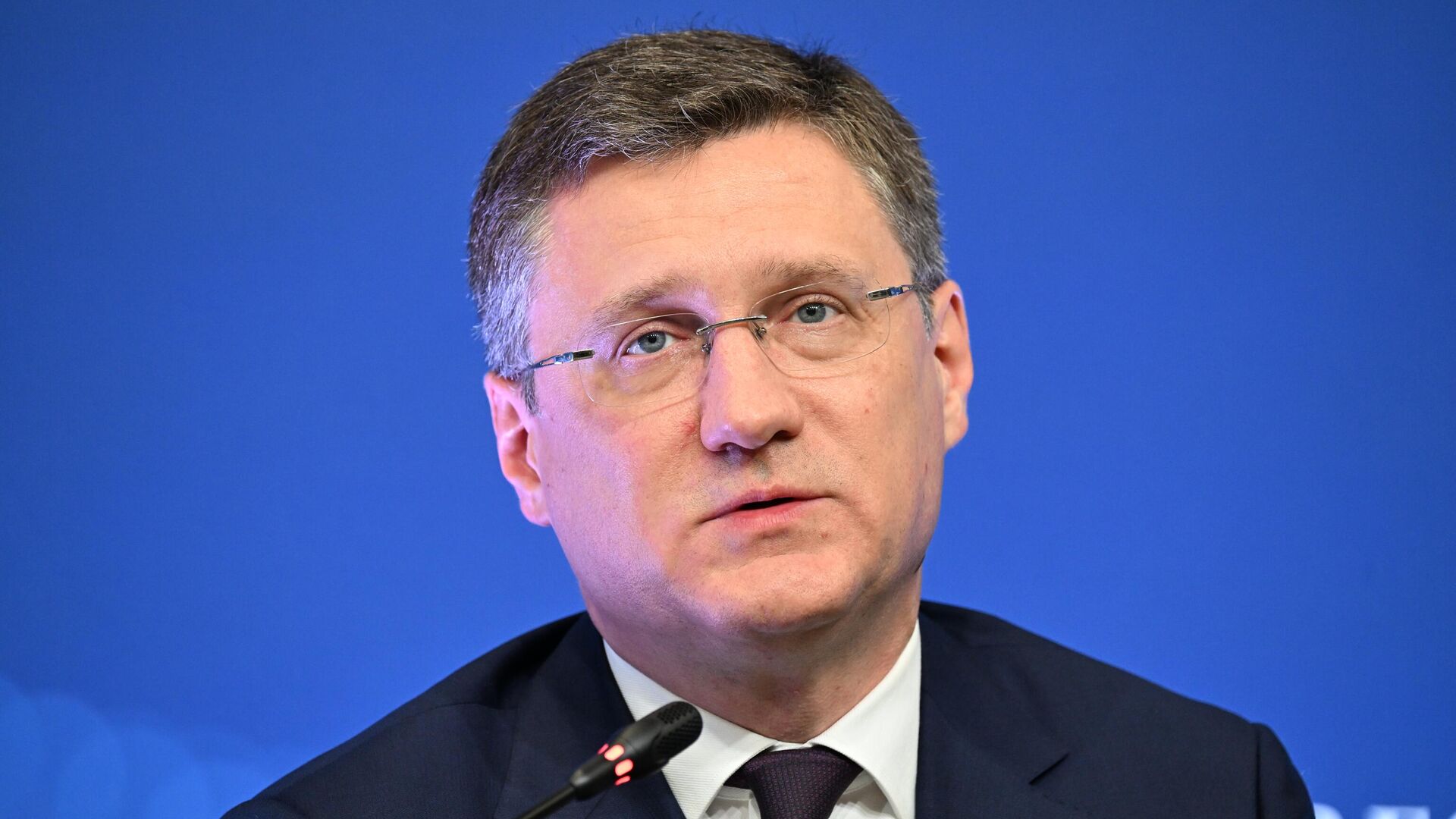 Новак заявил о начале стабилизации топливного рынка в России