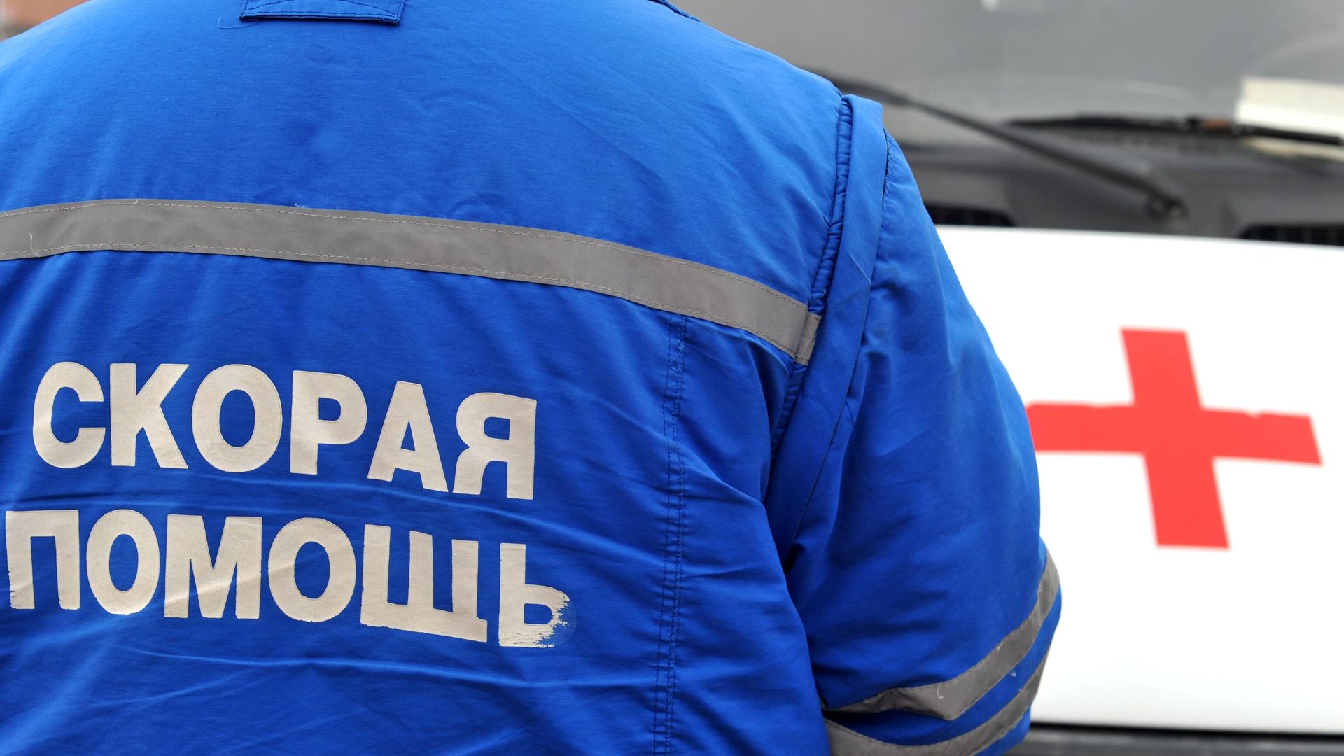 Годовалая девочка в Приморье выпала из окна и осталась жива