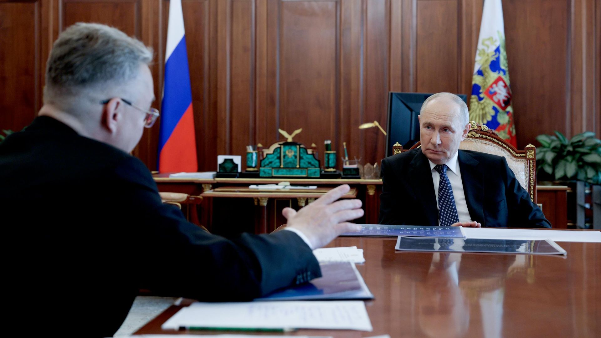 Путин обсудил с губернатором Ставрополья вопросы сельхозземель и инвестиций