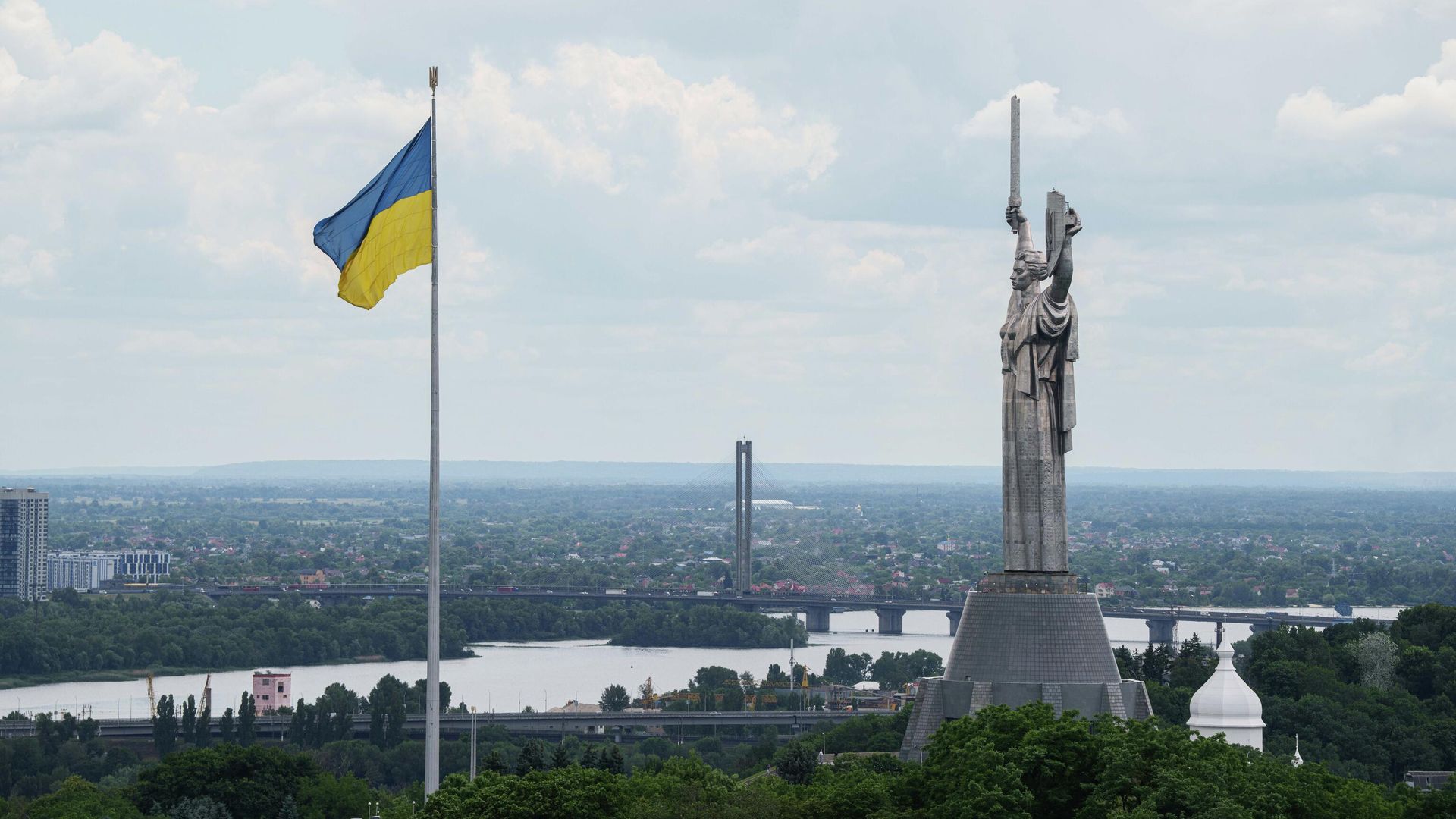 ЕС намерен пригласить Киев к сотрудничеству в сфере безопасности — СВР