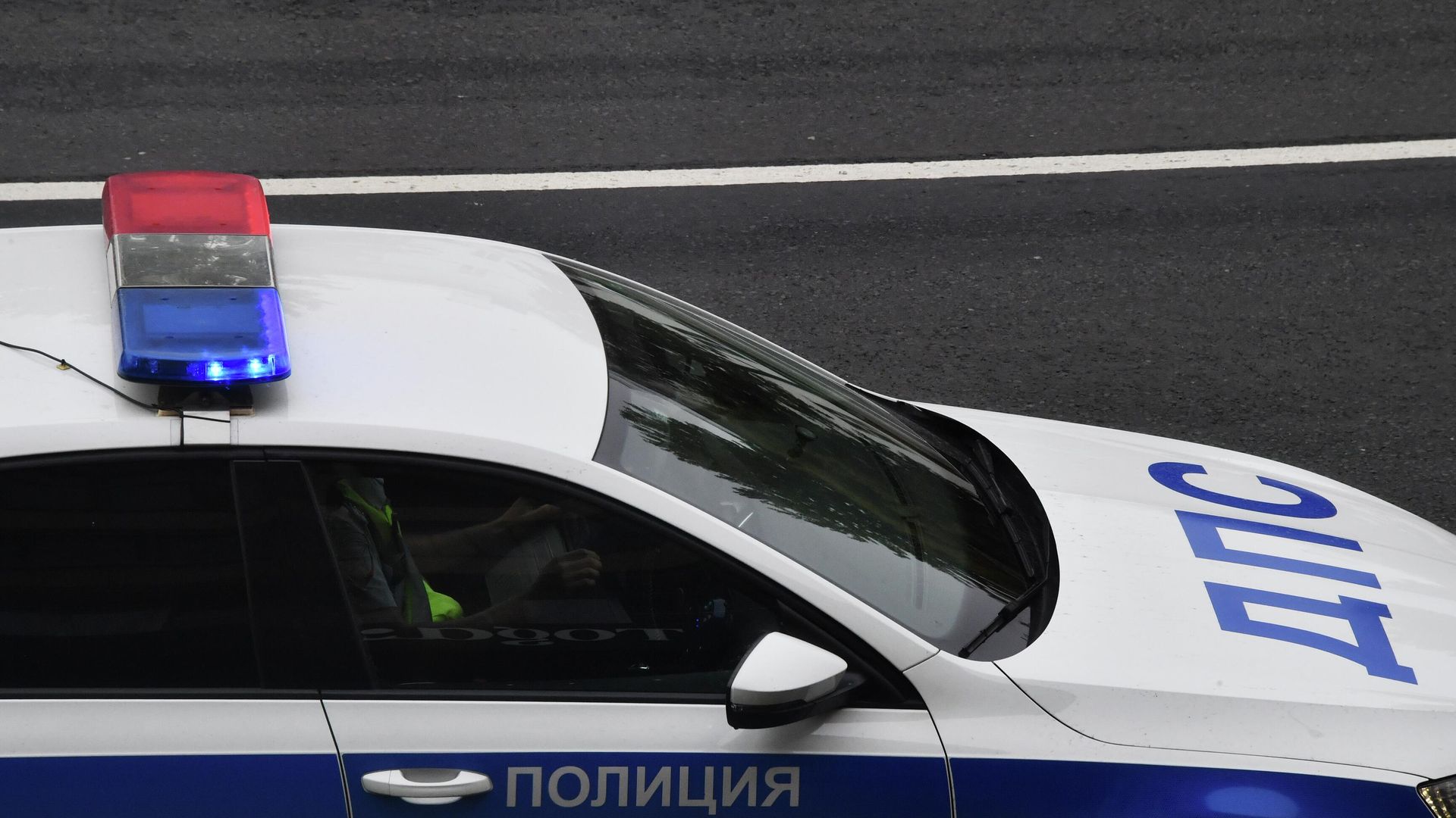 В Екатеринбурге автобус с 16 людьми попал в аварию